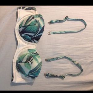 Tropical leaf print bathing suit top